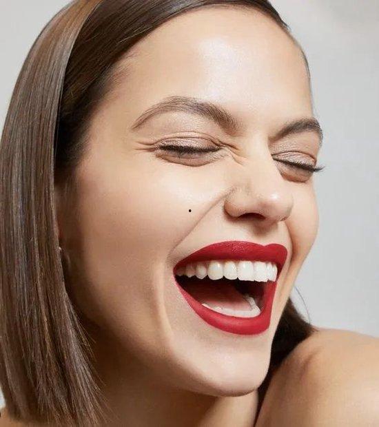 明星有哪些补过牙